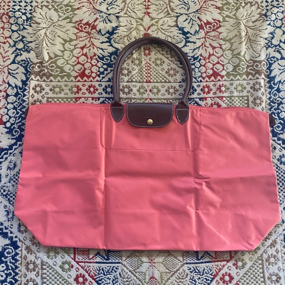 Longchamp Handbags - Longchamp Le Pliage Original XL Tote Bag Extra Large Salmon
